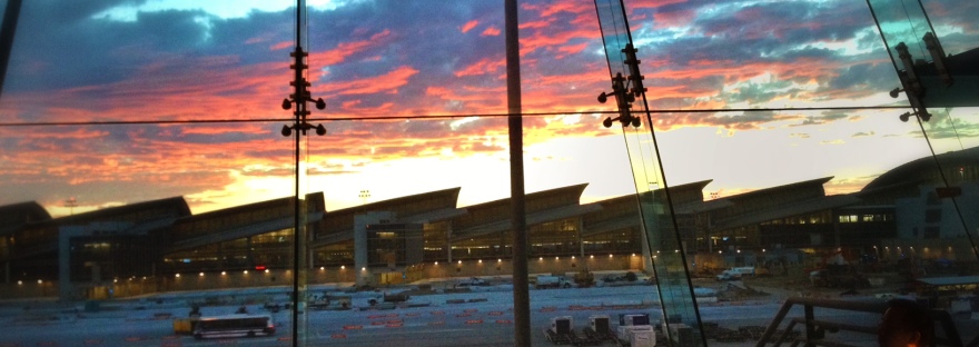 Airport Lounge Sunrise WM